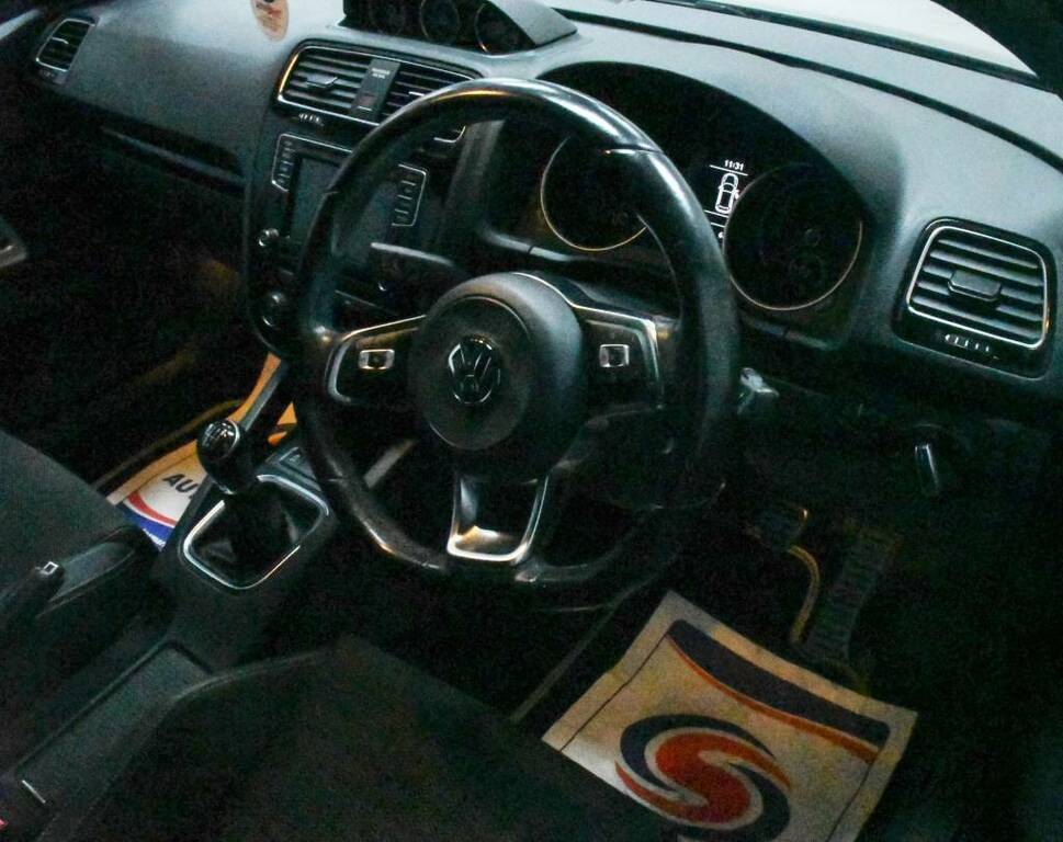 Volkswagen Scirocco Coupe 2.0 Tsi Blue #3