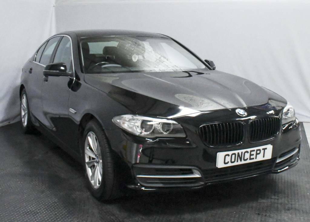 BMW 5 Series Saloon 520D 190 Se Black #2