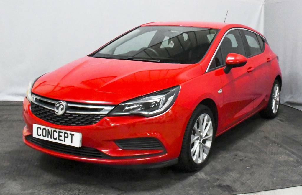 Vauxhall Astra Hatchback 1.4I 16V Design Red