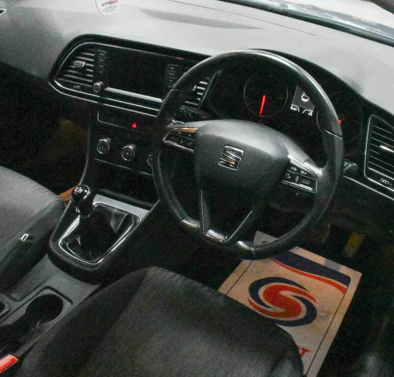 Seat Leon Hatchback 1.6 Tdi 110 Se Blue #3
