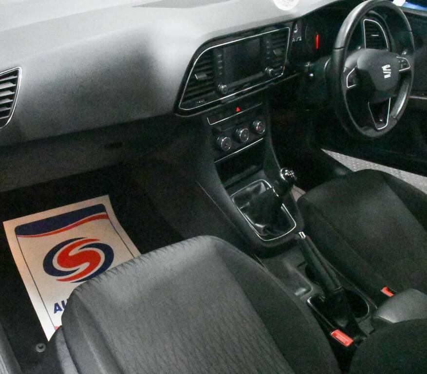 Seat Leon Hatchback 1.6 Tdi 110 Se Blue #4
