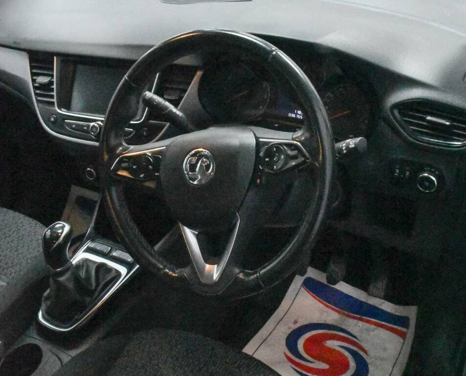 Vauxhall Crossland Hatchback 1.2 Se Grey #4