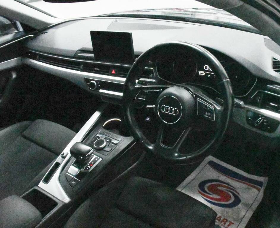 Audi A4 2.0Tdi Ultra 150Ps Grey #3