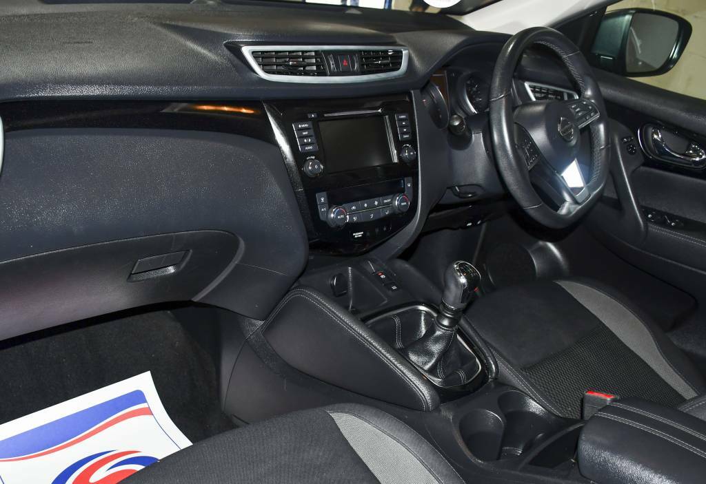 Nissan Qashqai Hatchback 1.5Dci Blue #4