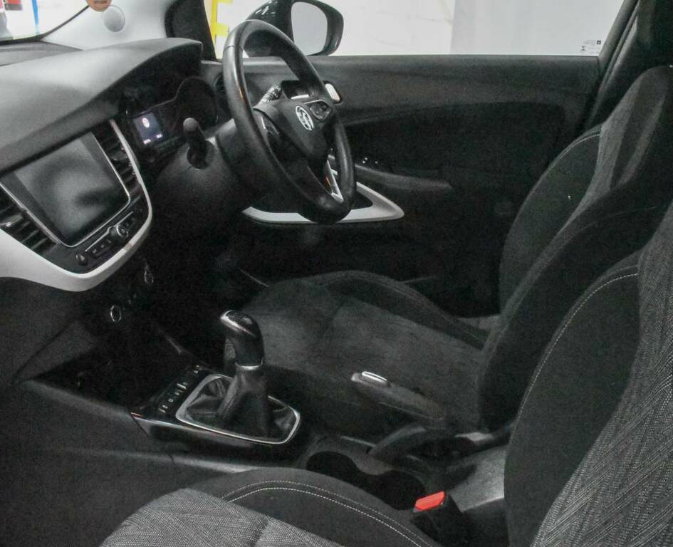 Vauxhall Crossland X Hatchback 1.2 83 Sri Nav  Grey #3