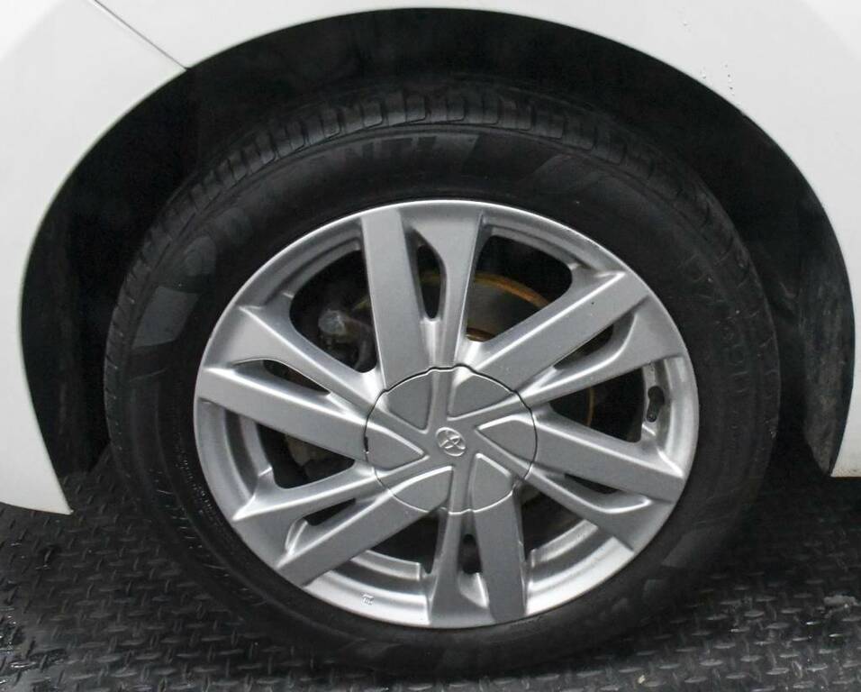 Toyota Aygo Hatchback 1.0 Vvt-i X-pression White #5