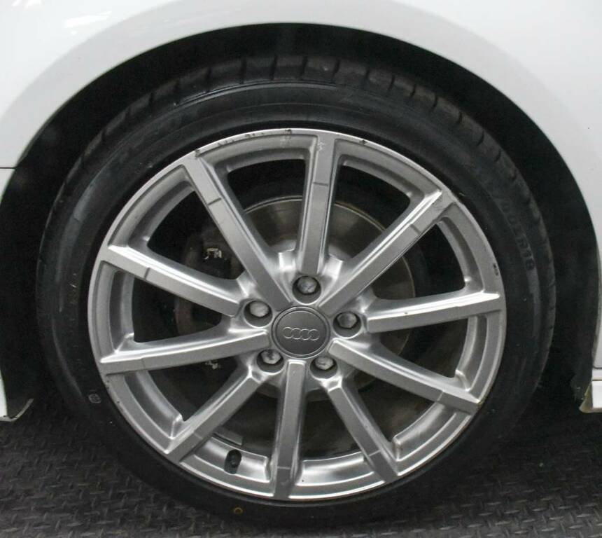 Audi A3 Hatchback 1.6 Tdi 110 S Line White #5