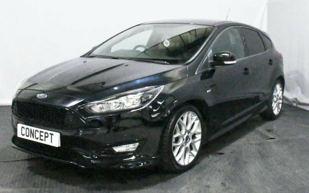 Ford Focus Hatchback 1.5 Tdci 120 St-line Black