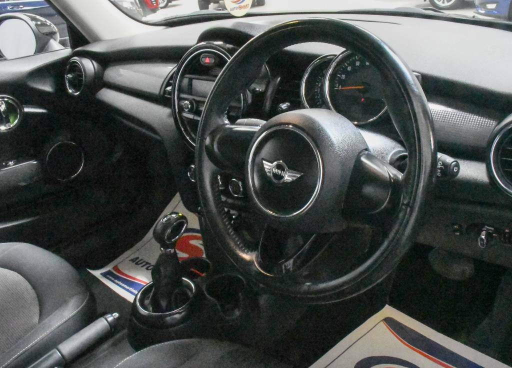 Mini Hatch 1.5 Cooper Grey #4