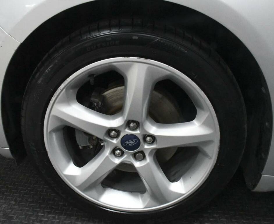 Ford Mondeo Hatchback 2.0 Tdci 180 Titanium Silver #5