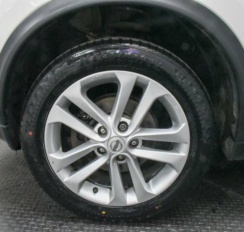 Nissan Juke Hatchback 1.5 Dci N-connecta White #5