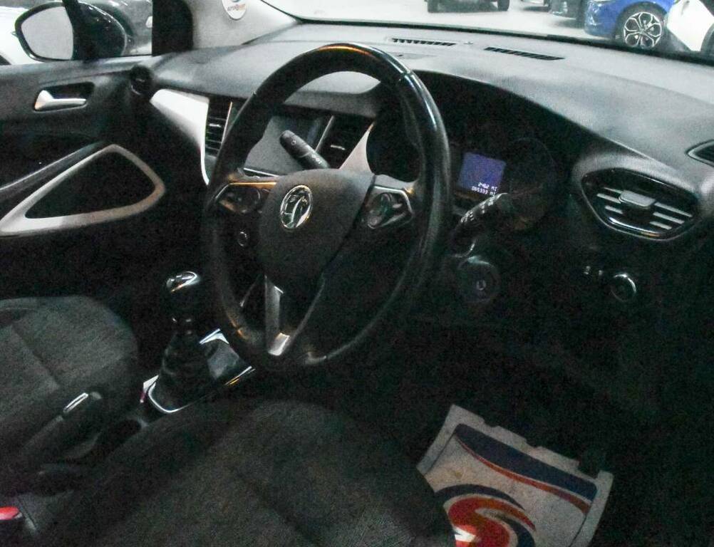 Vauxhall Crossland X Hatchback 1.2T 110 Griffin Black #4