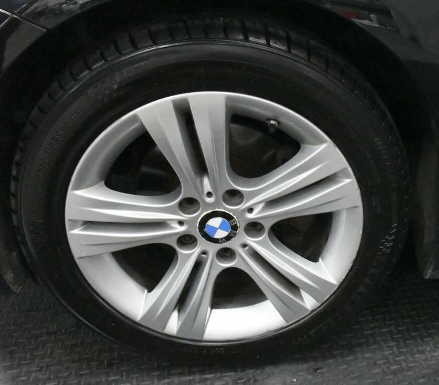 BMW 3 Series Saloon 320D Efficientdynamics Sport Black #5