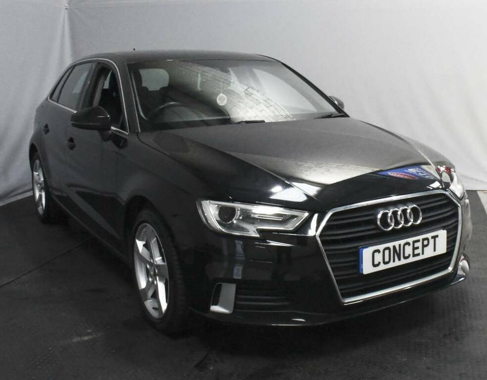 Audi A3 Sportback 2.0 Tdi Sport Black #2