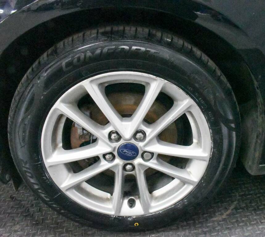Ford Focus Hatchback 1.5 Tdci 120 Zetec Black #5