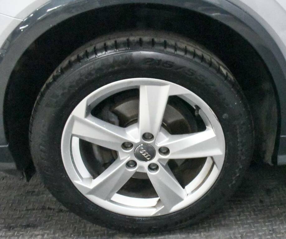 Audi Q2 Estate 30 Tfsi Sport Silver #5