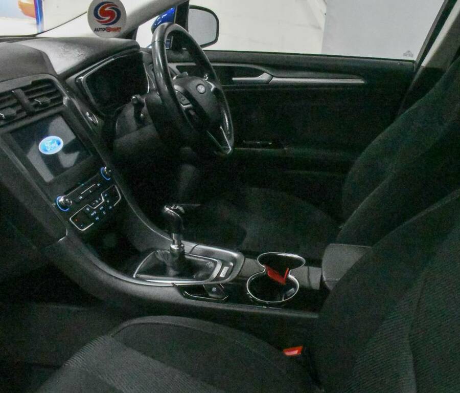 Ford Mondeo Hatchback 2.0 Tdci Titanium Blue #4