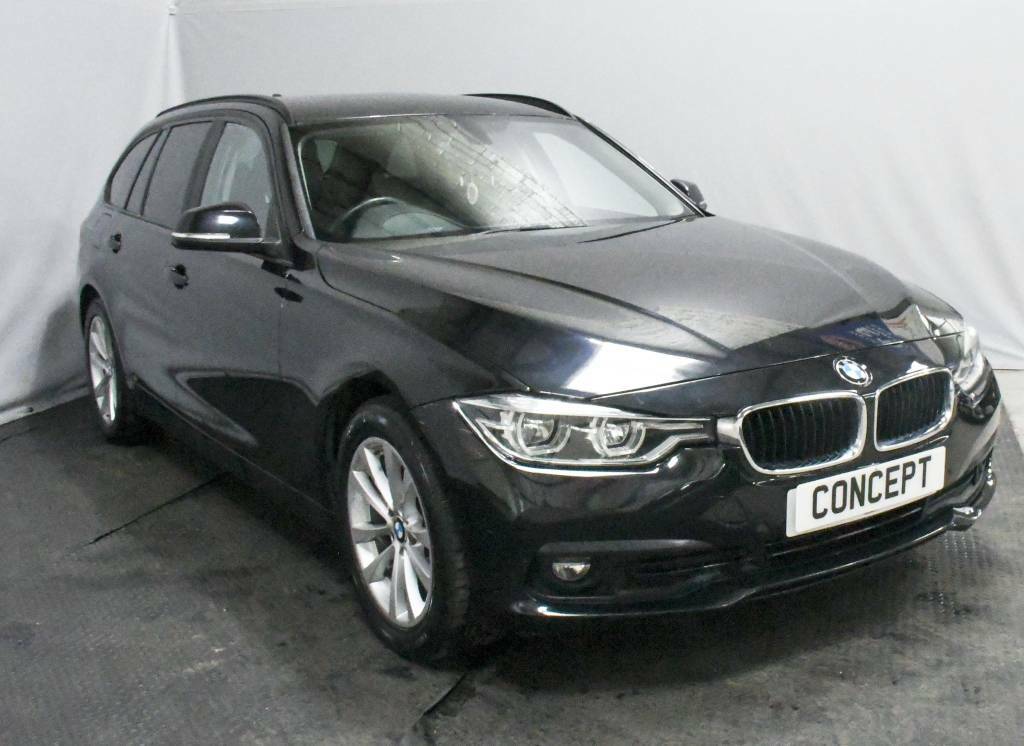 BMW 3 Series Touring 318D Se Black #2