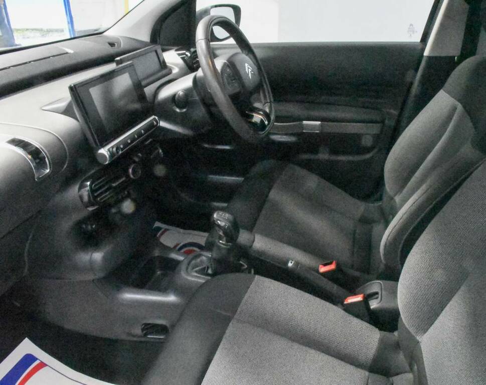Citroen C4 Cactus Hatchback 1.6 Bluehdi Feel Silver #4
