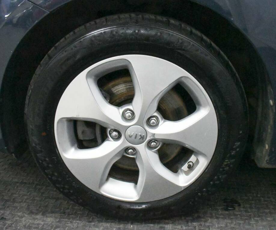 Kia Carens 1.7 Crdi 139Bhp Blue #5