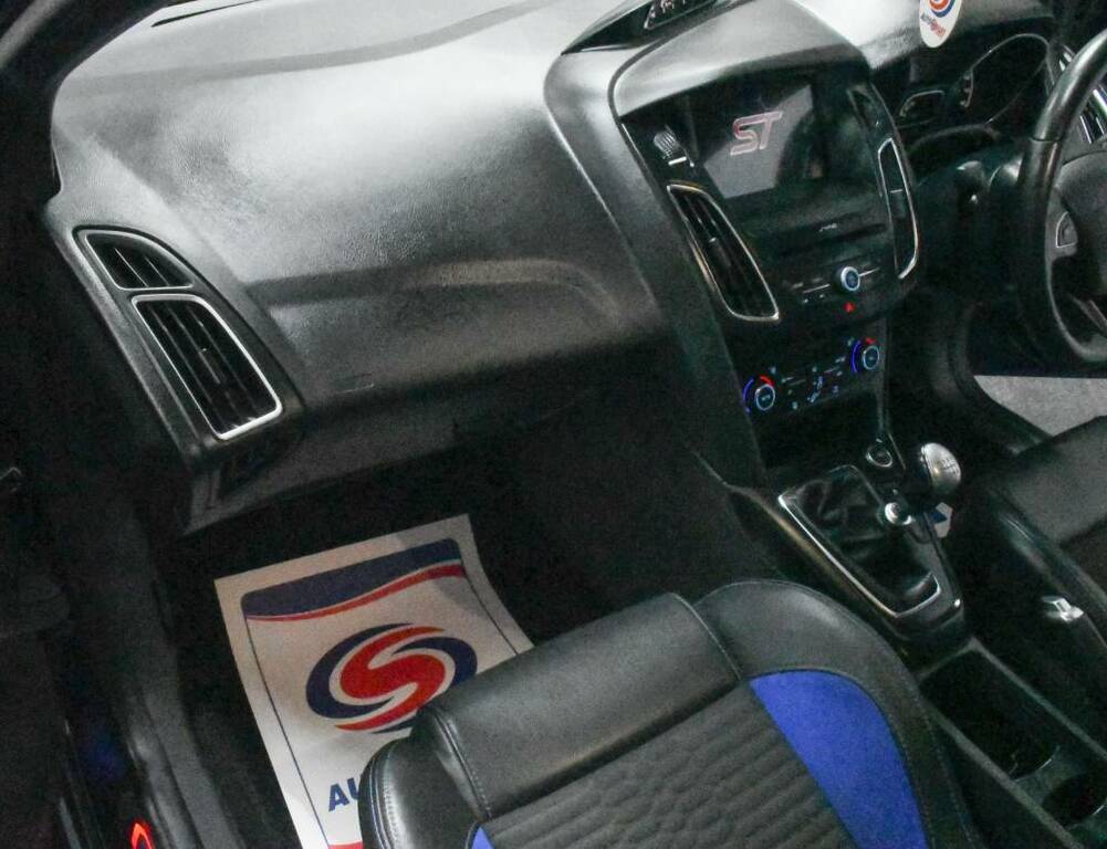 Ford Focus Hatchback 2.0 Tdci 185 St-2  Blue #4