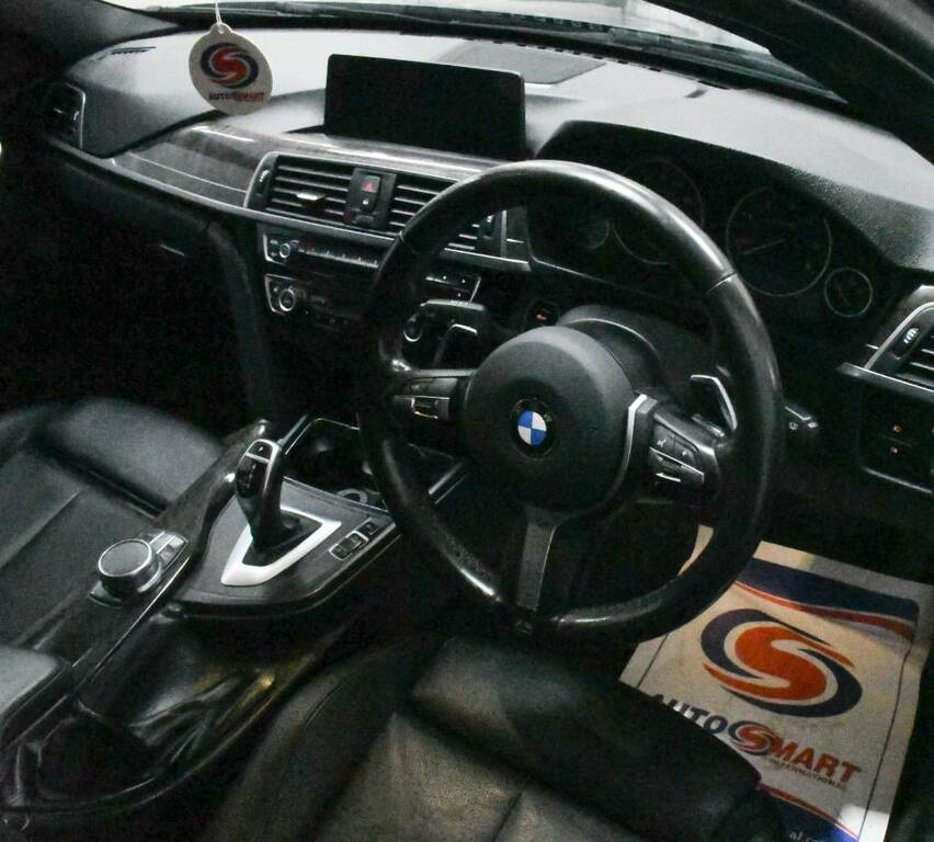 BMW 3 Series Saloon 320D M Sport Grey #4