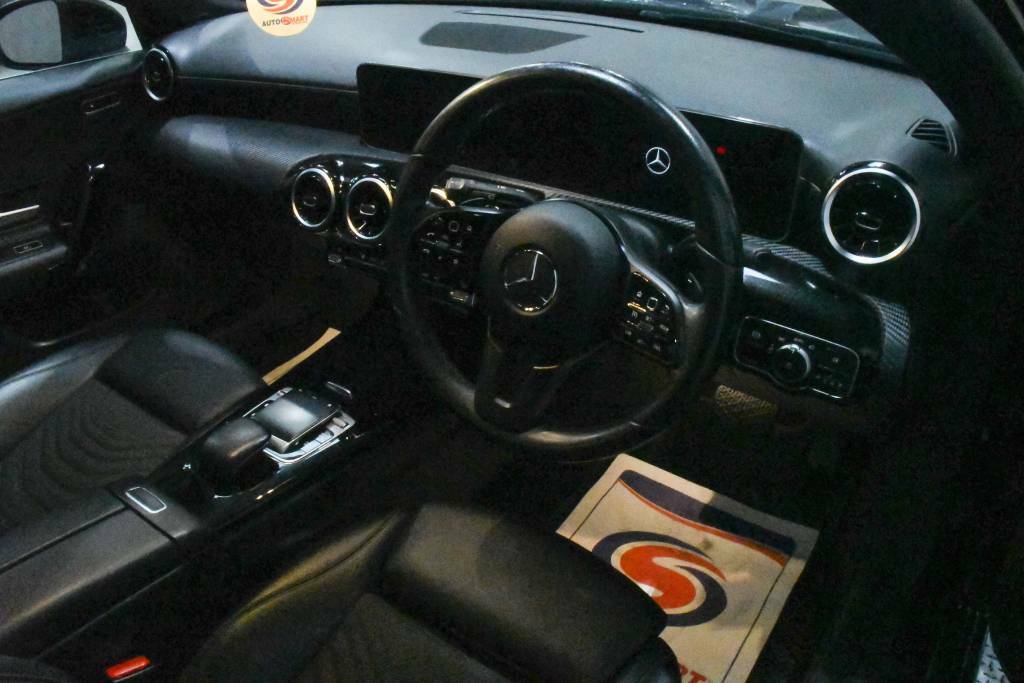 Mercedes-Benz A Class Hatchback A180d Se Executive Black #4
