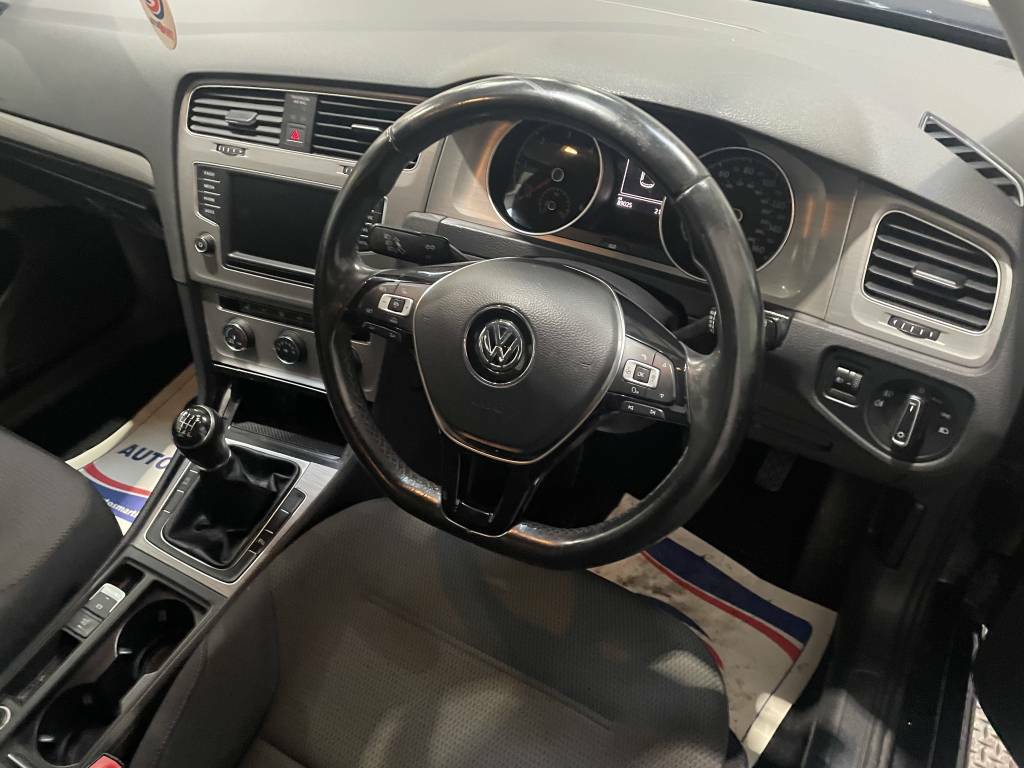 Volkswagen Golf Hatchback 2.0 Tdi Match Edition Black #3