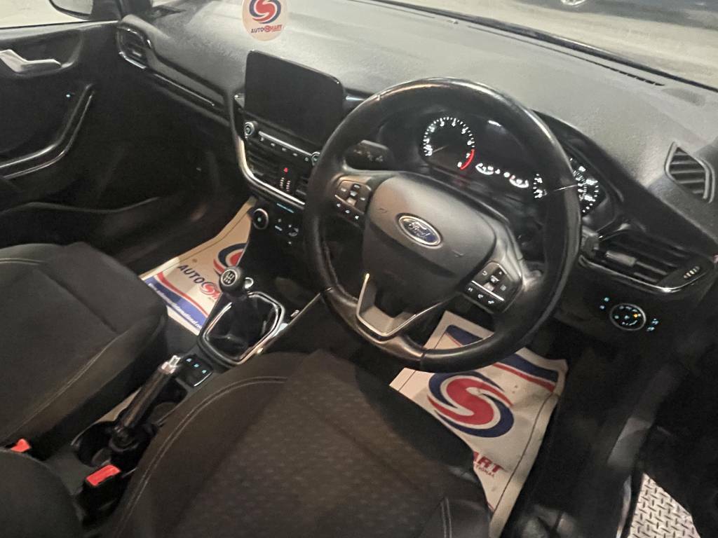 Ford Fiesta Hatchback 1.1 Zetec Grey #3