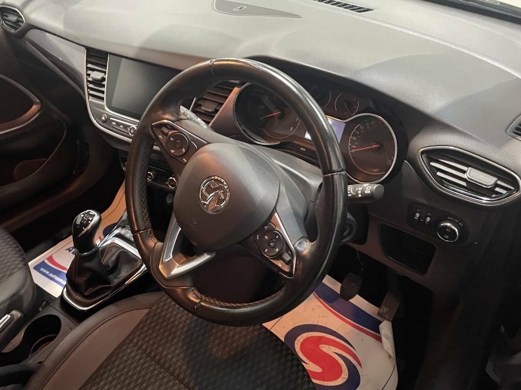 Vauxhall Crossland X Hatchback 1.2T 110 Griffin Black #3
