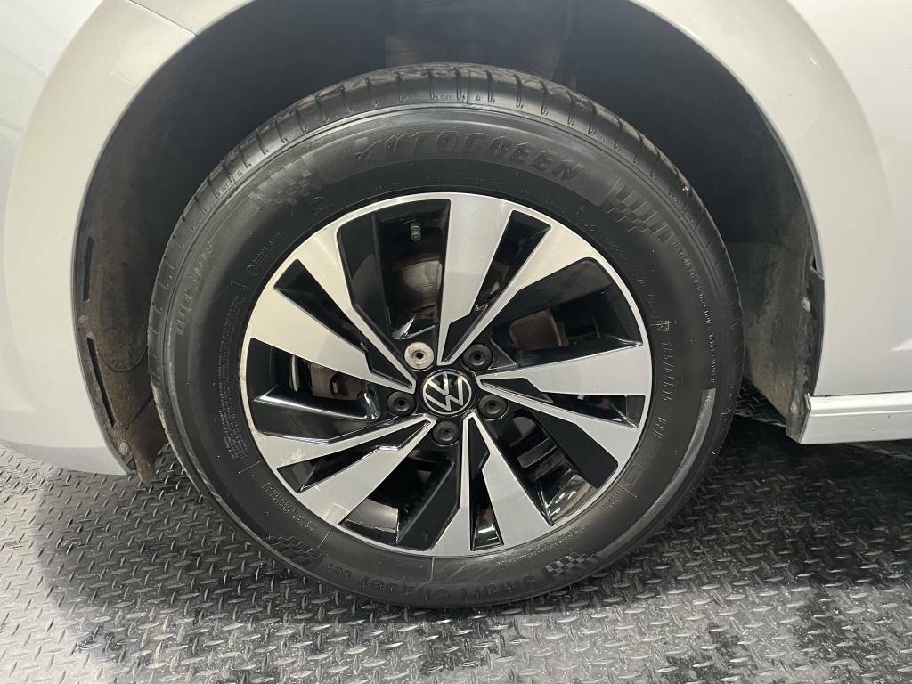 Volkswagen Polo Hatchback 1.0 Evo 80 Match  Silver #5