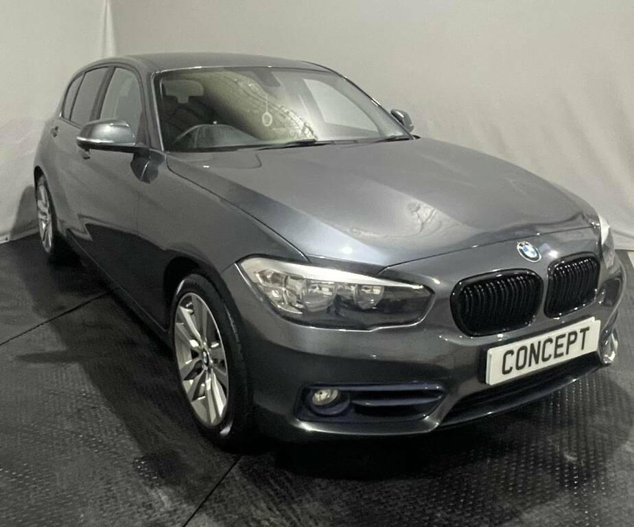 BMW 1 Series Hatchback 118D Sport Grey #3