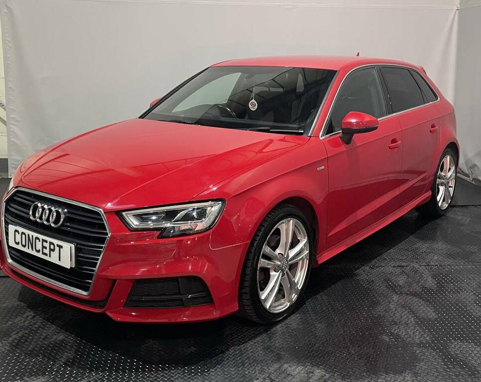 Audi A3 Sportback 1.6 Tdi S Line Red