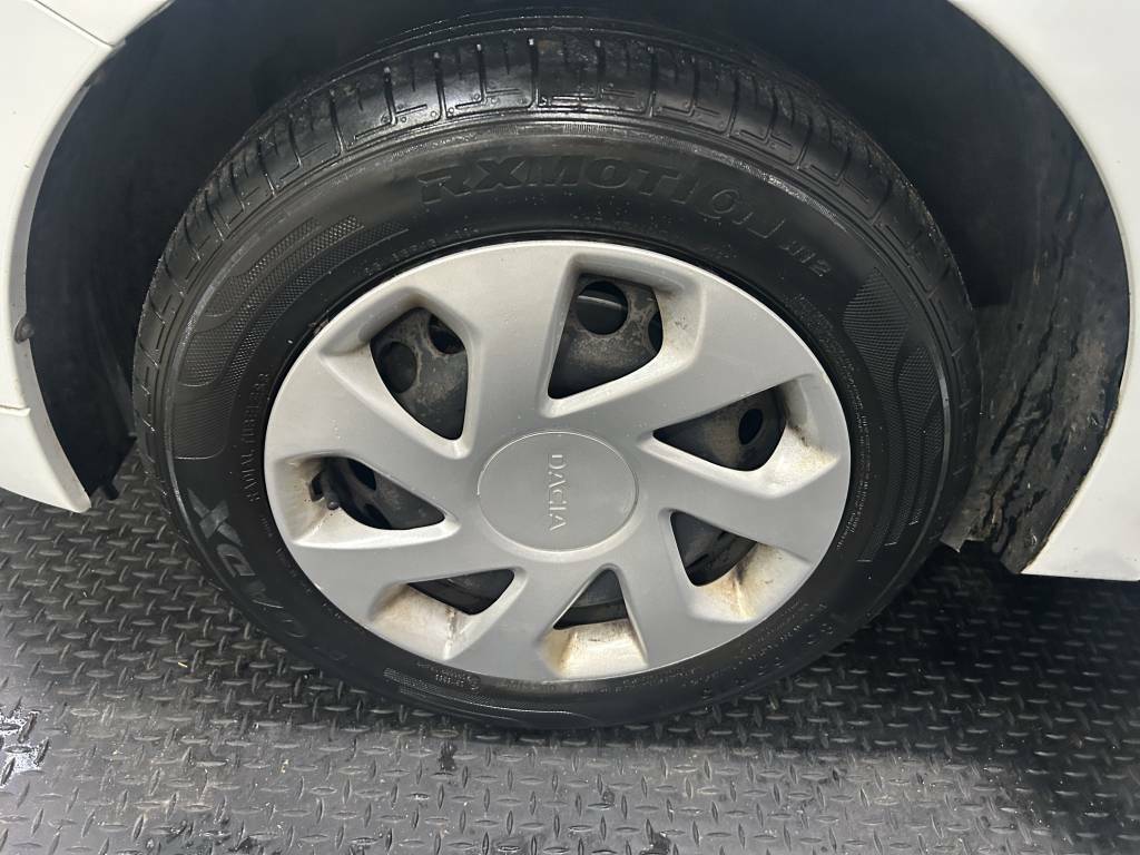 Dacia Sandero Hatchback 1.0 Sce Essential  White #5