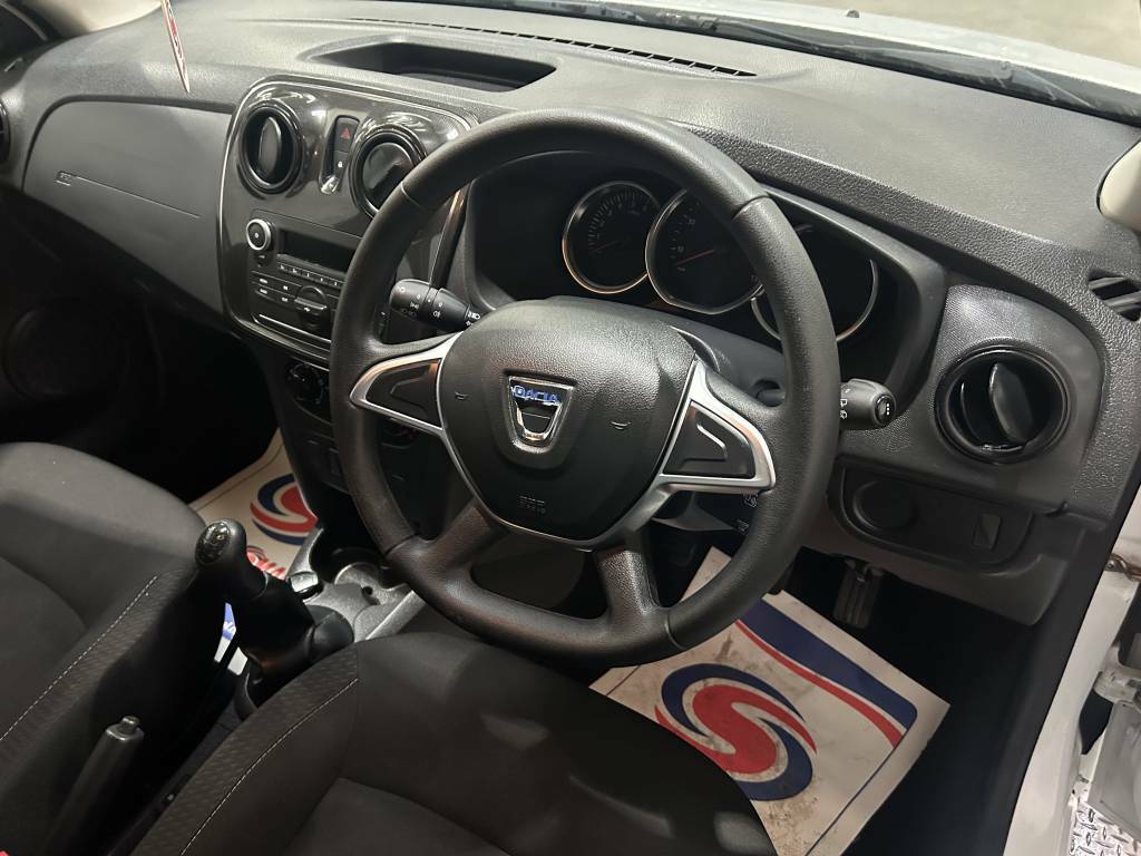Dacia Sandero Hatchback 1.0 Sce Essential  White #3