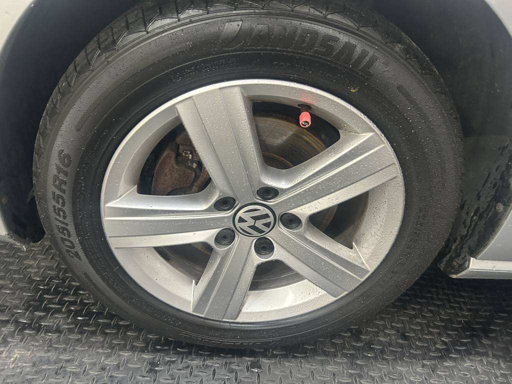 Volkswagen Golf Hatchback 1.6 Tdi 110 Match Edition Silver #5