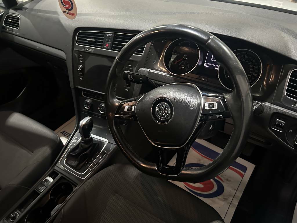 Volkswagen Golf Hatchback 2.0 Tdi Se Nav White #3