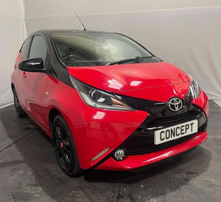 Toyota Aygo Hatchback Special Edi 1.0 Vvt-i X-cite 4 Red #2