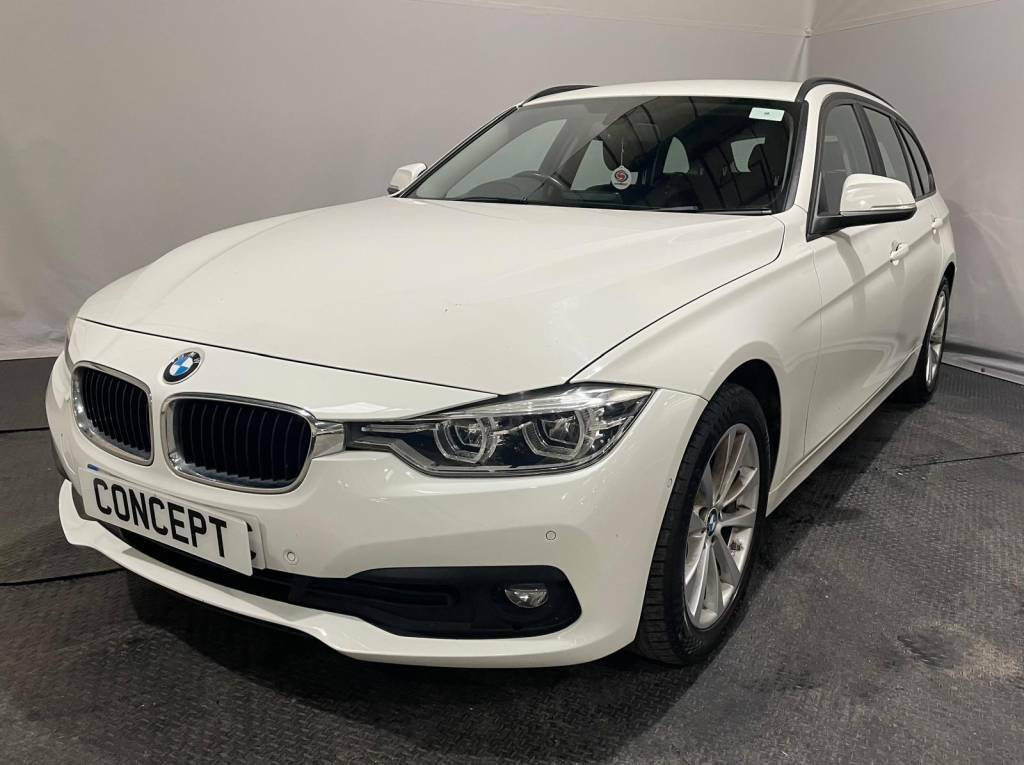 BMW 3 Series Touring 316D Se White
