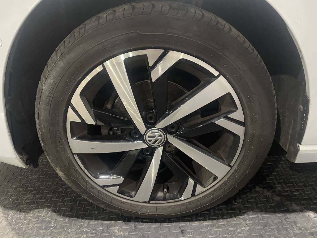 Volkswagen Polo Hatchback 1.0 Tsi 95 Beats Silver #5