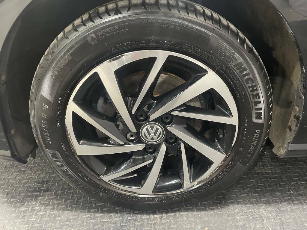 Volkswagen Golf Hatchback 1.6 Tdi Match Black #5