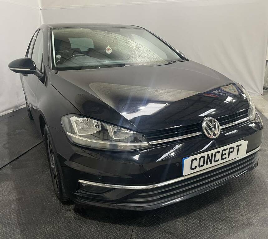 Volkswagen Golf Hatchback 1.6 Tdi Match Black #2