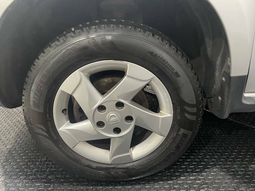 Dacia Duster Estate Special Edit 1.6 Sce 115 Ambiance Prime Silver #3
