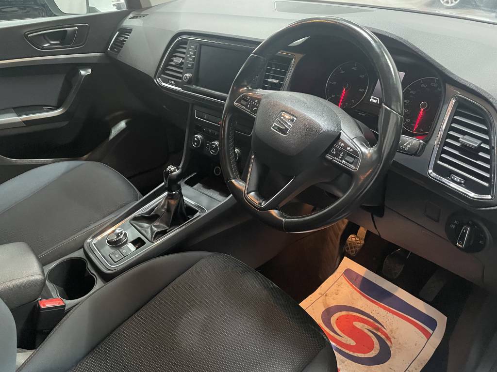 Seat Ateca Estate 1.6  White #4