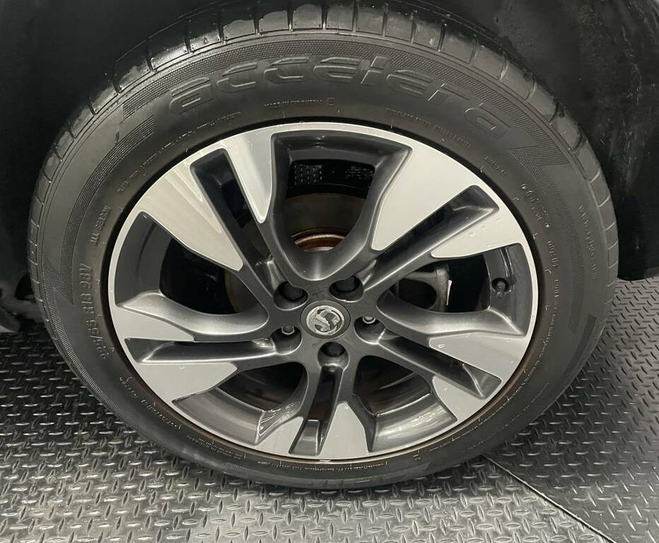 Vauxhall Grandland X Hatchba 1.6 Turbo D Sport Nav White #5