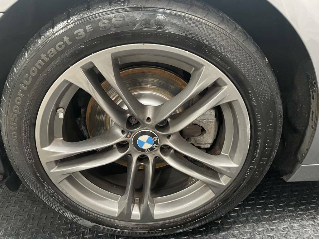 BMW 5 Series Saloon 520D 190 M Sport Grey #5