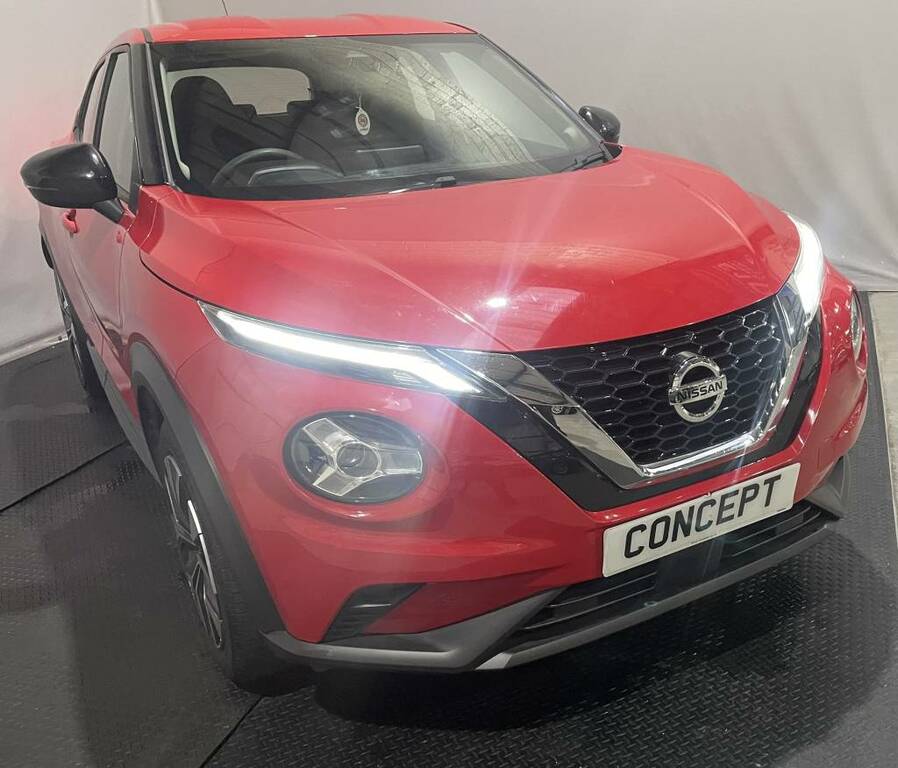Nissan Juke Hatchback 1.0 Dig-t 114 Acenta Red #2
