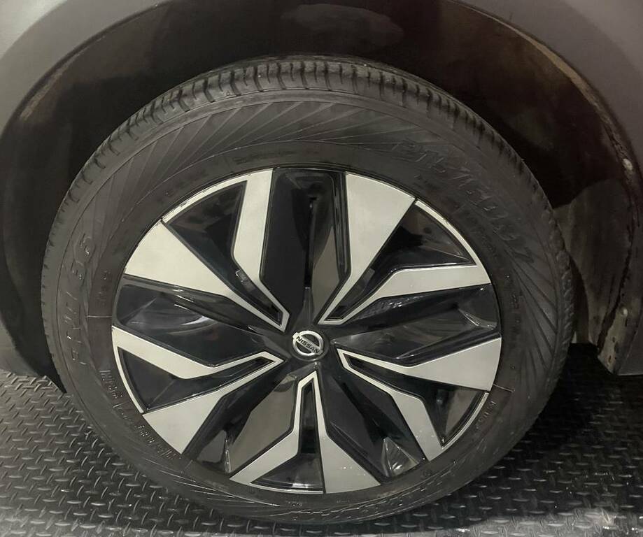 Nissan Juke Hatchback 1.0 Dig-t 114 Acenta Red #5