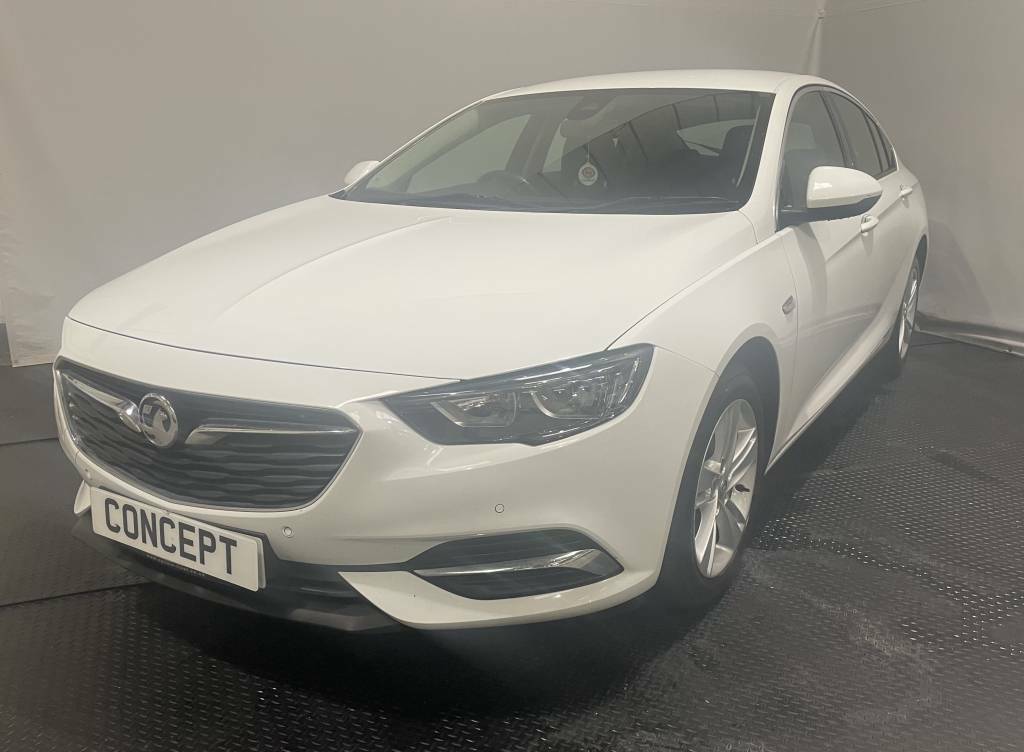 Vauxhall Insignia Grand Spor White