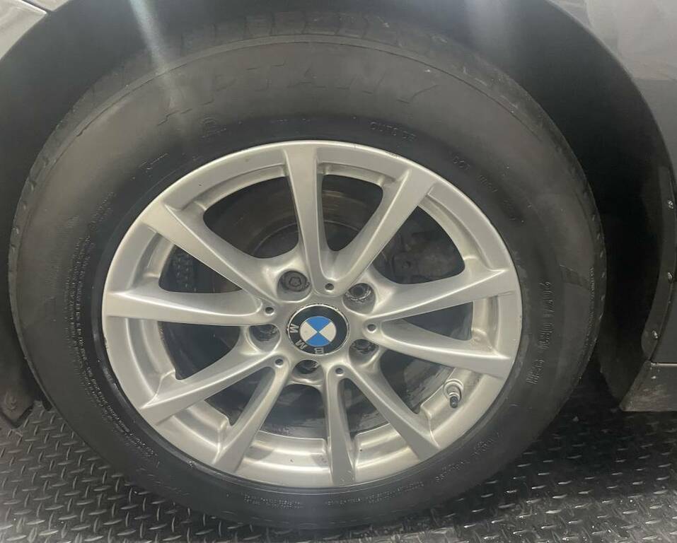 BMW 3 Series Saloon 320D Efficientdynamics Plus Grey #5